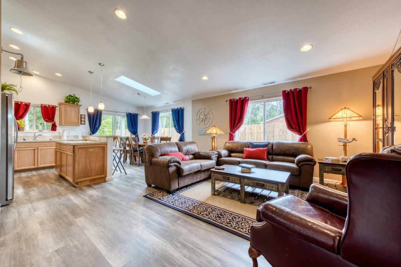 The Captain'S Quarters Rockaway Beach Extérieur photo